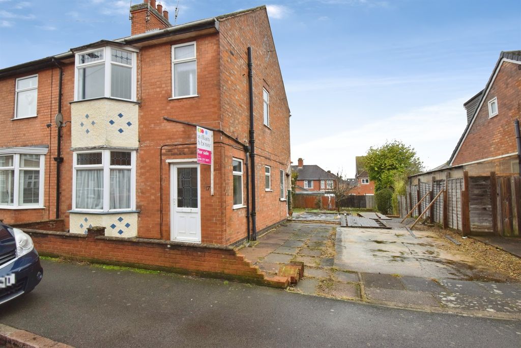 Property photo 1 of 25