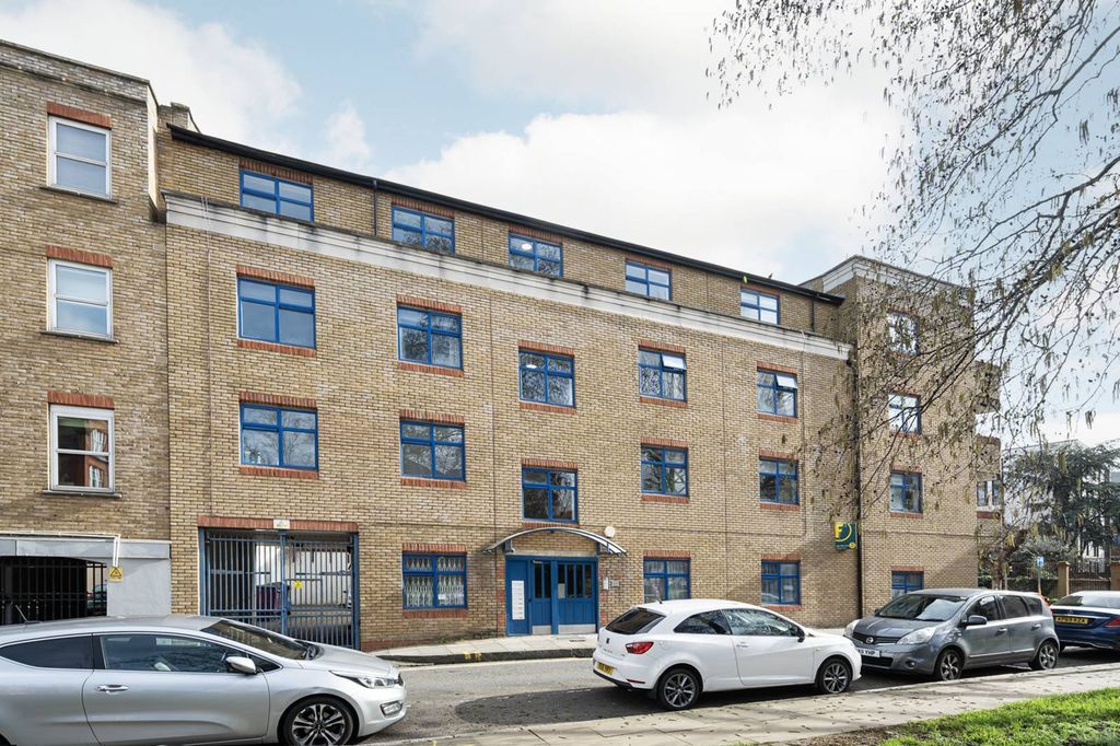 Property photo 2 of 2