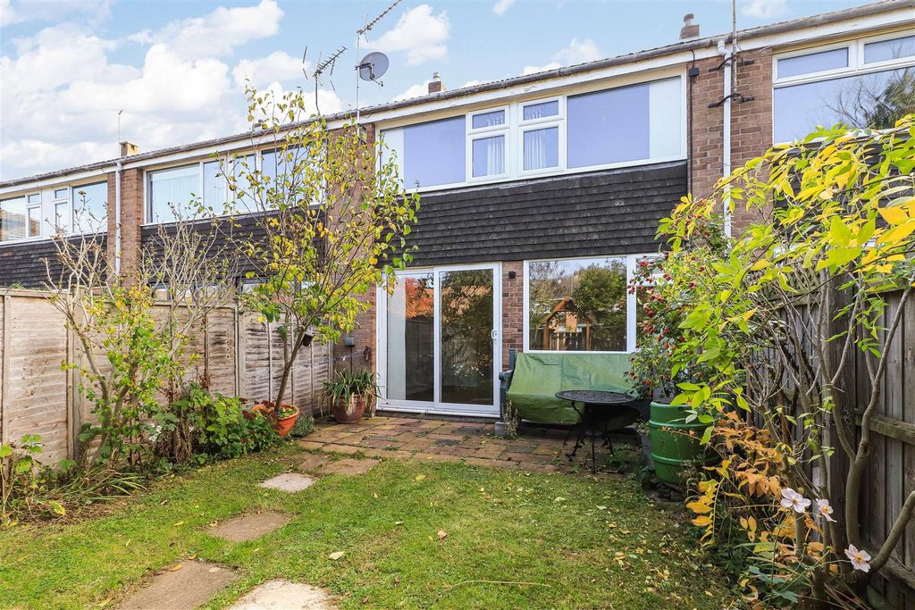 Property photo 1 of 18 Rear