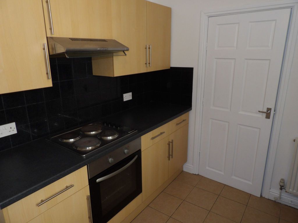 Property photo 2 of 10 Photograph 3