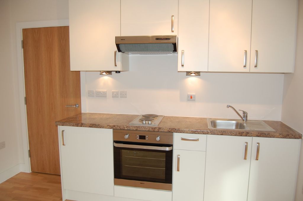 Property photo 2 of 6