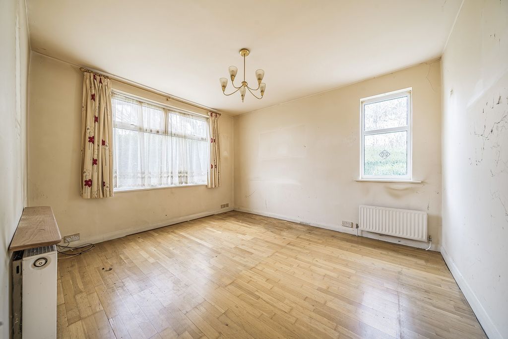 Property photo 3 of 12 Not Specified