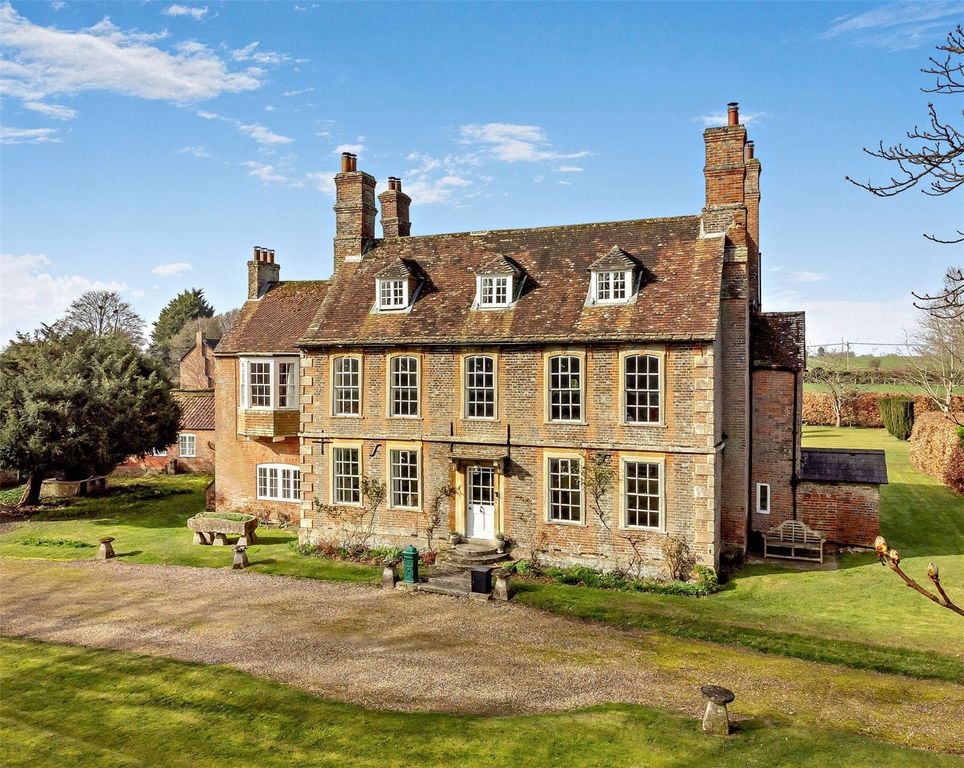 Property photo 1 of 21 Picture No. 23