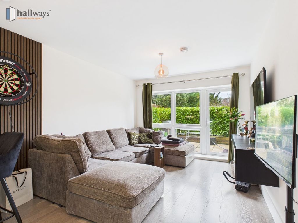 Property photo 2 of 16