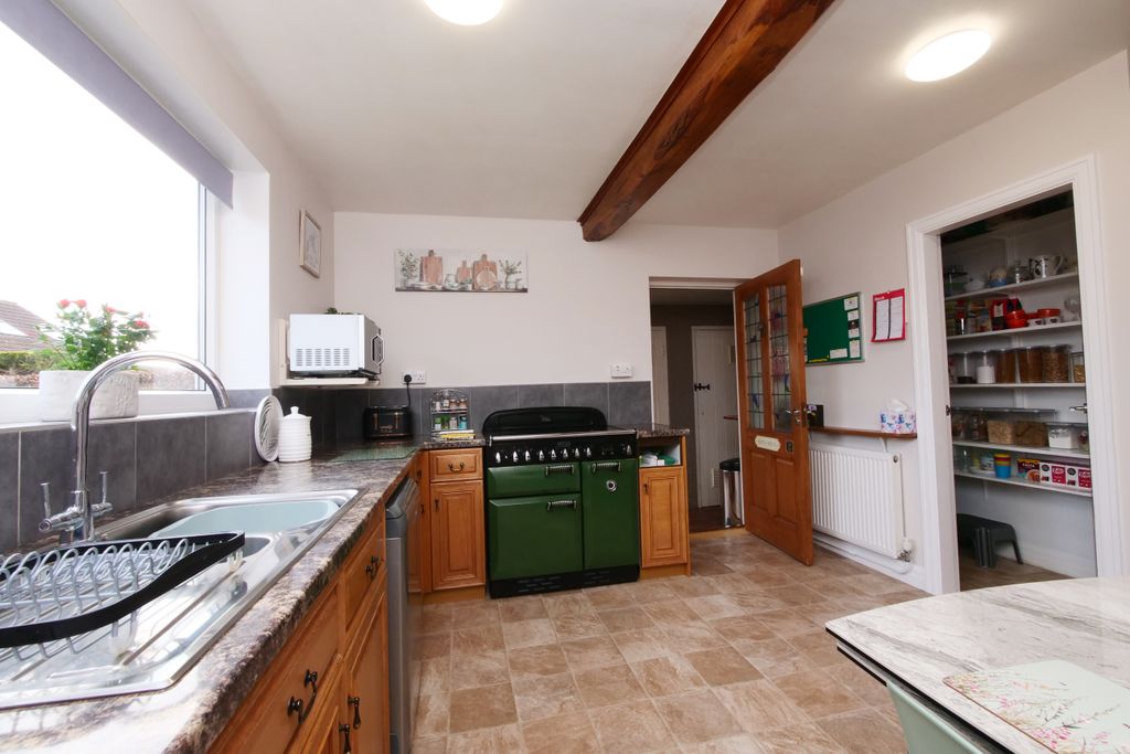 Property photo 2 of 24 Pnmb0767.Jpg