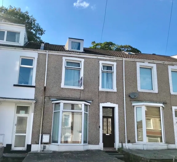 Property photo 1 of 13