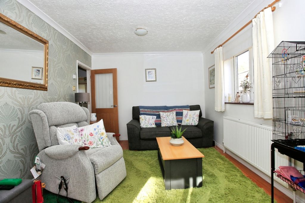 Property photo 3 of 12 Image 3