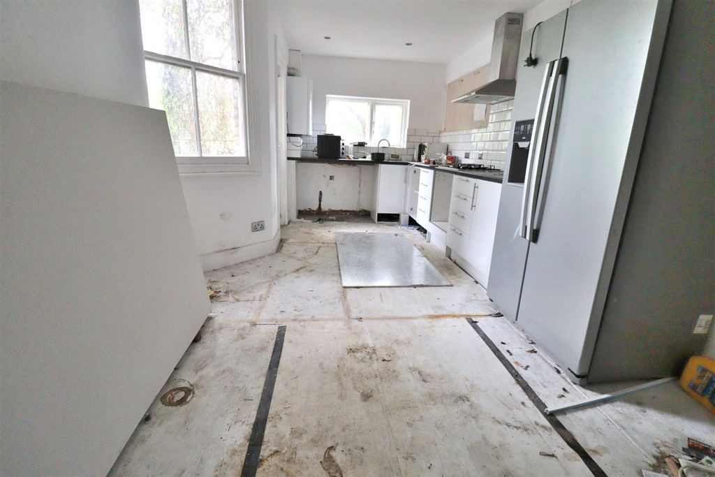 Property photo 3 of 11 Img_3876.Jpg