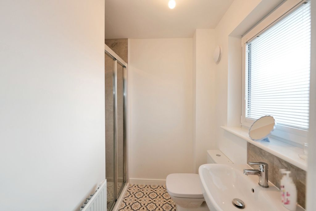 Additional image 10 of 3 bed semi-detached house for saleLongbow Place, Kilwinning KA13