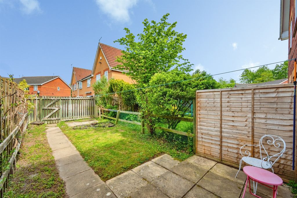 Property photo 2 of 16
