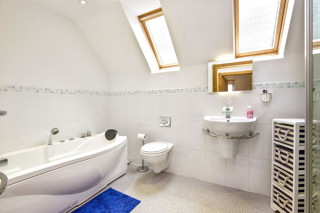 Additional image 12 of 3 bed detached house for saleKing Street, Freuchie, Cupar KY15