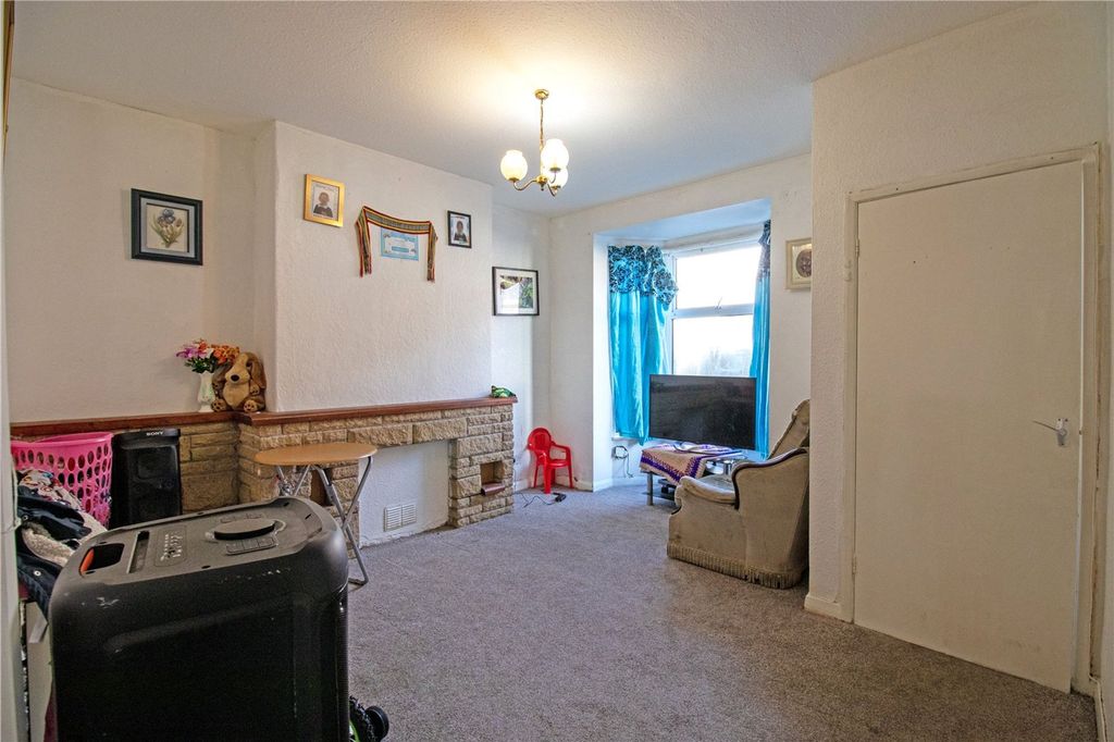 Property photo 2 of 12 Picture No. 06