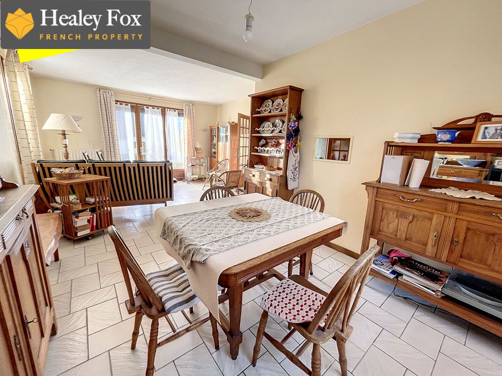 Property photo 2 of 12