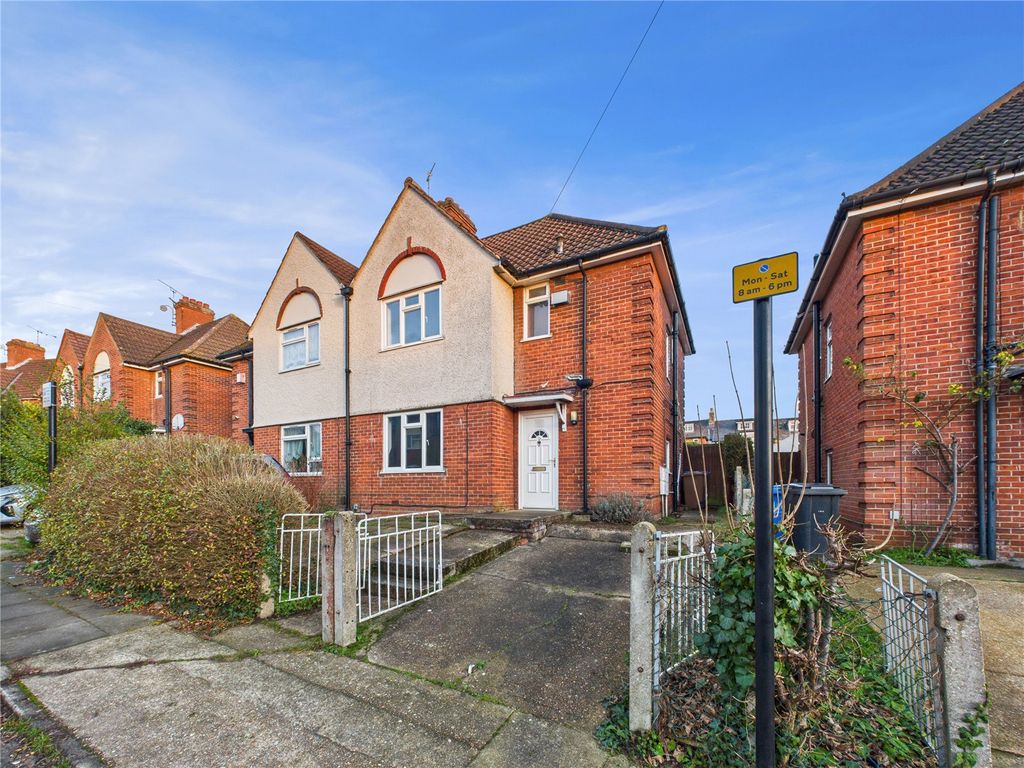 Property photo 2 of 10 Picture No. 01