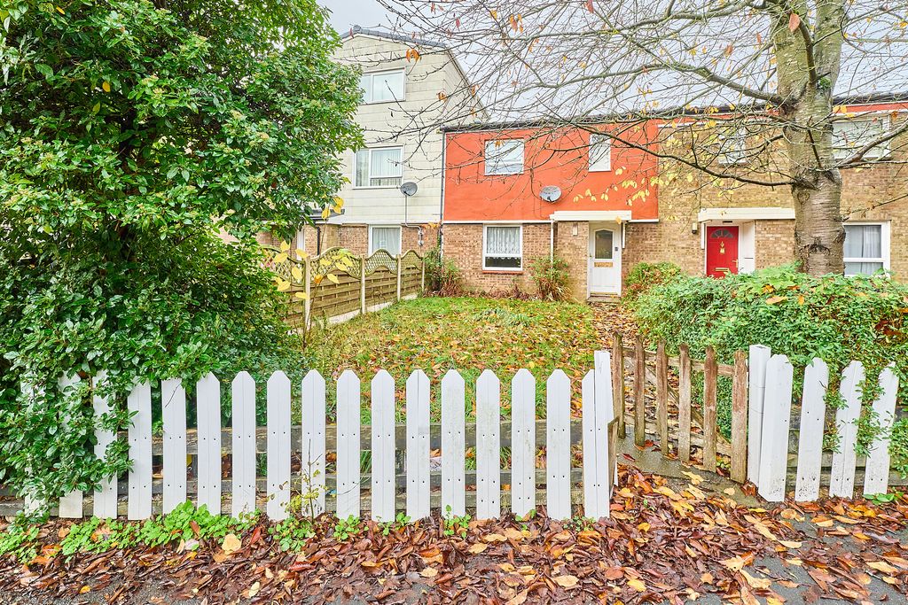 Property photo 1 of 5