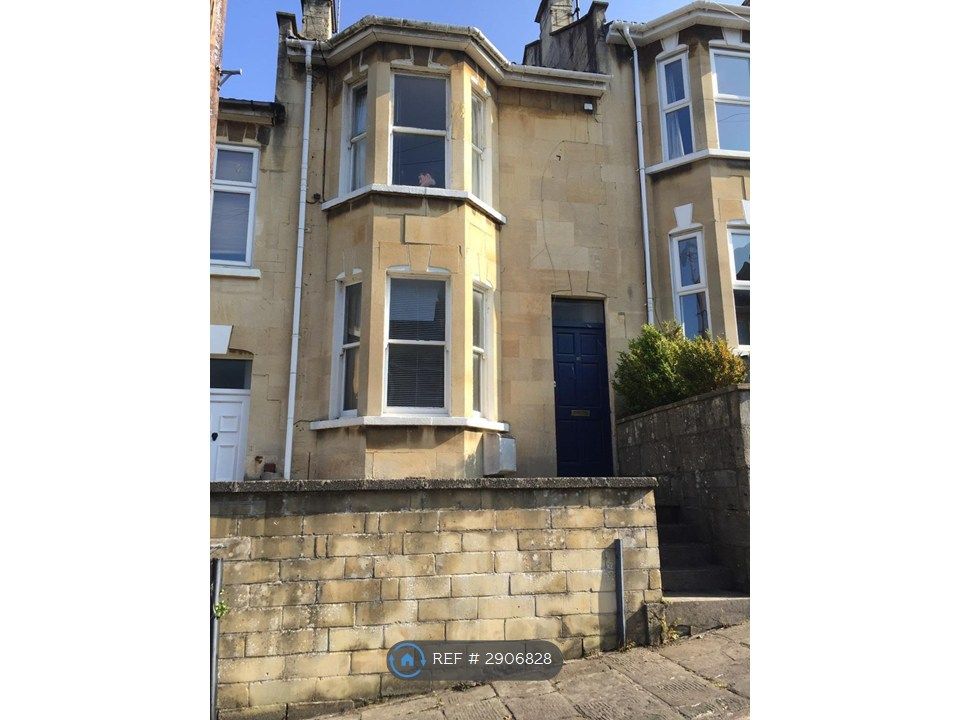 Property photo 1 of 6 Front