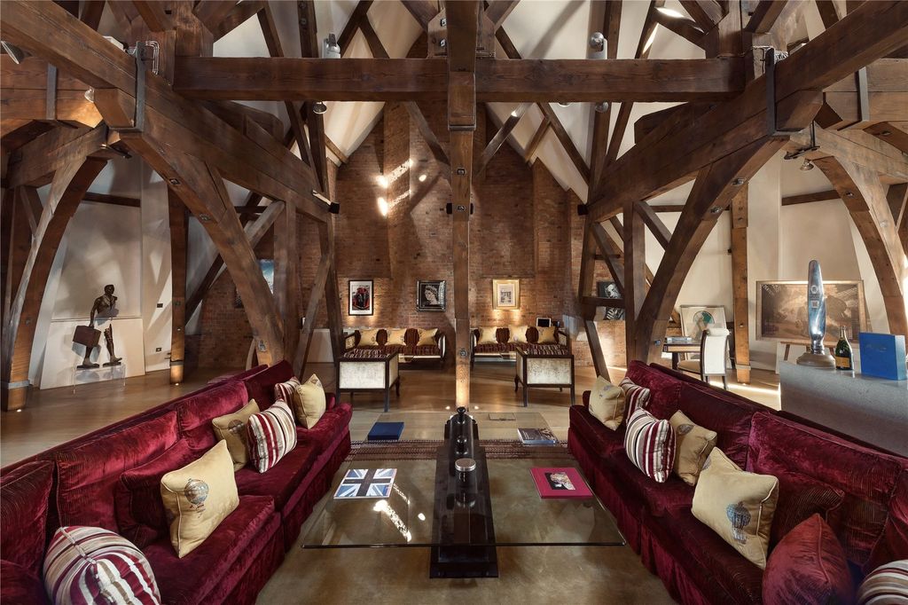 Property photo 2 of 13 Picture No. 17