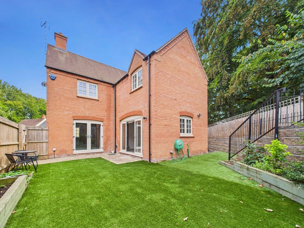 Property photo 2 of 26