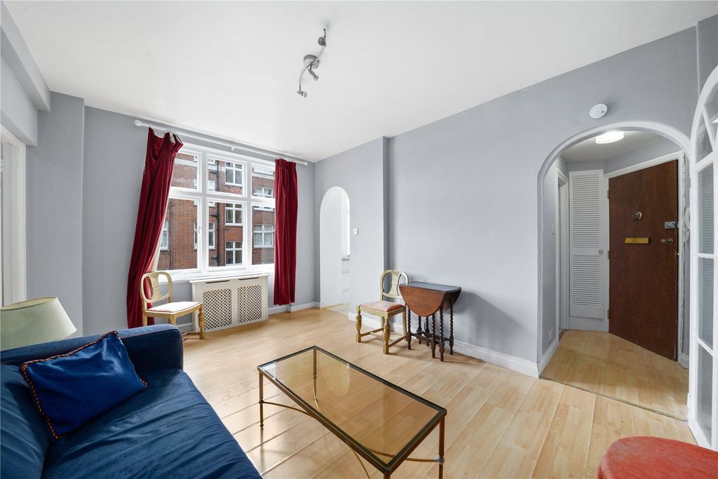 Property photo 3 of 8