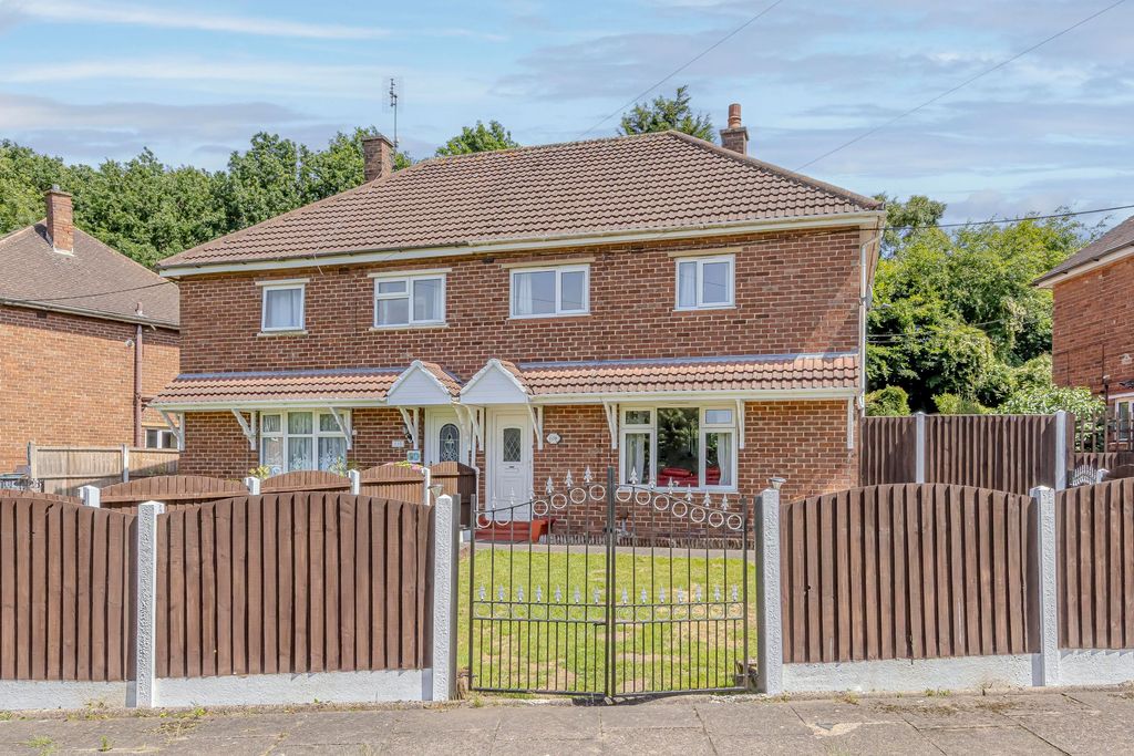 Property photo 1 of 21