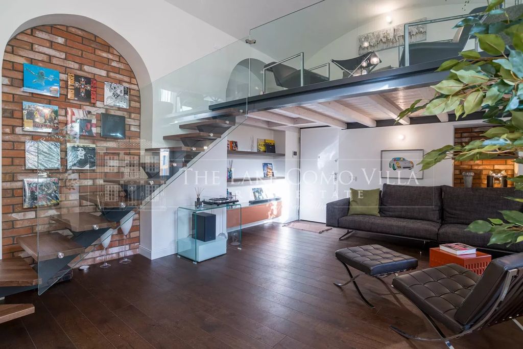 Property photo 3 of 43