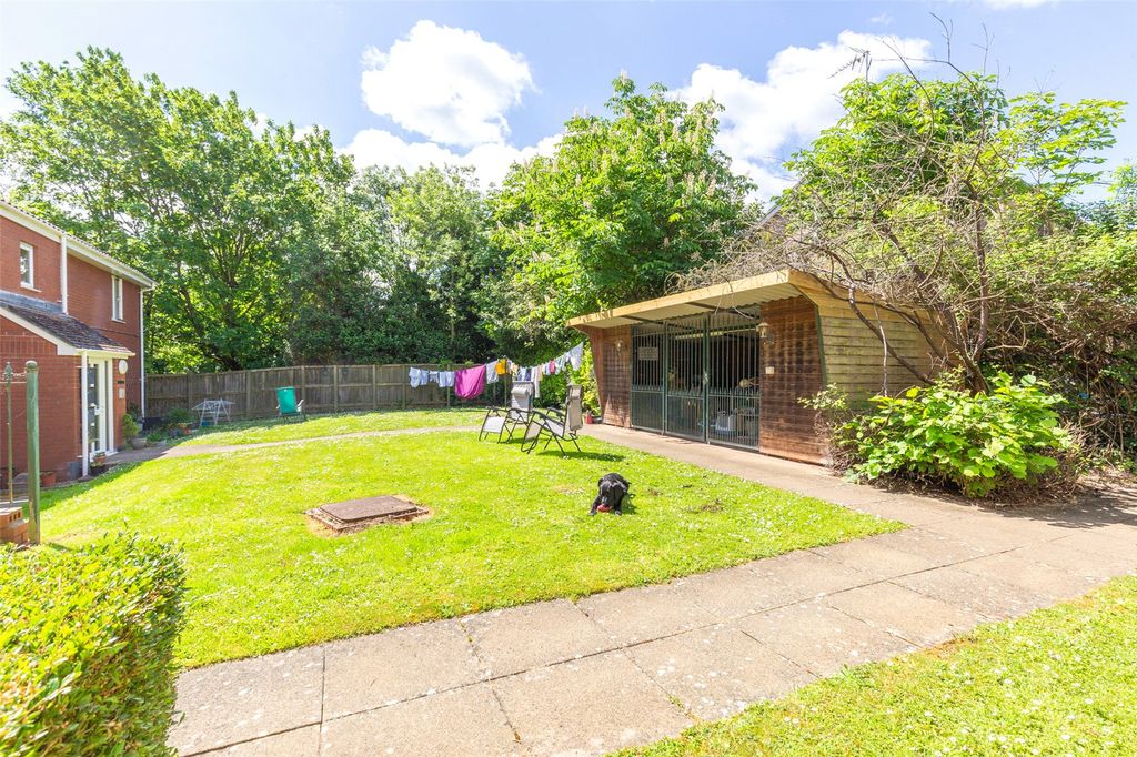 Property photo 2 of 9 Picture No. 08