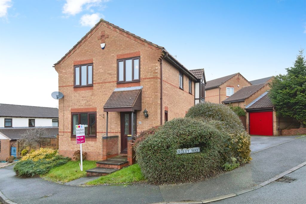 Property photo 1 of 17