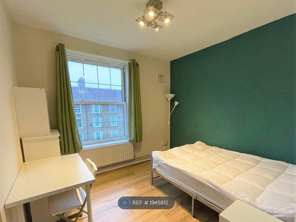 Property photo 1 of 2