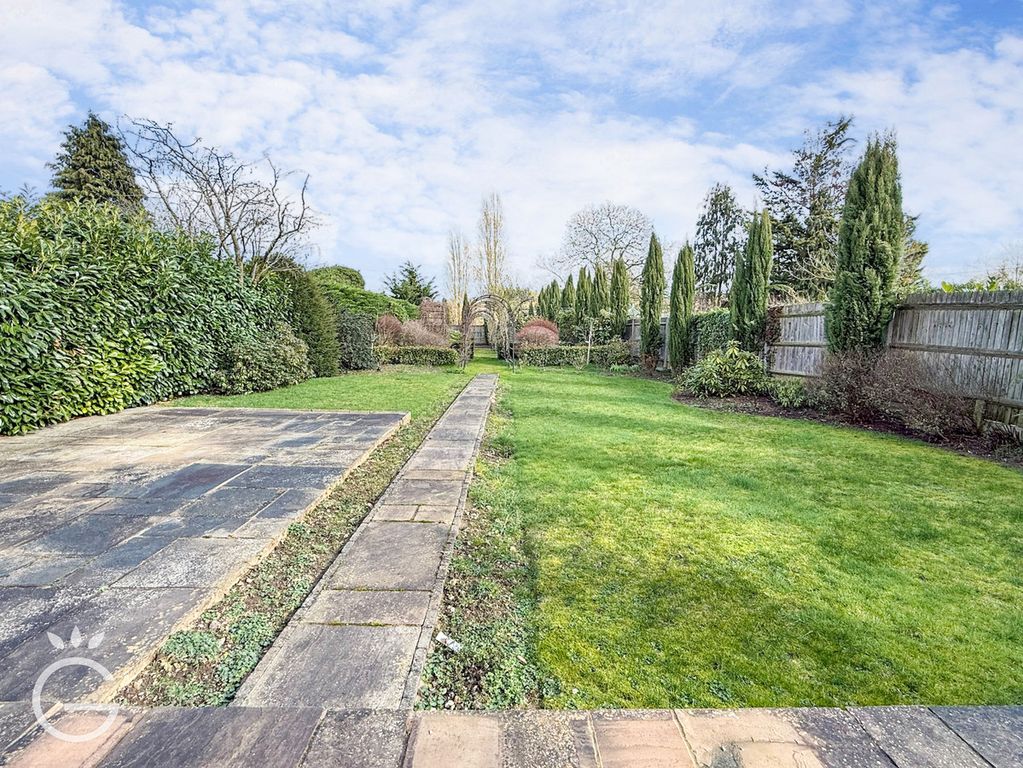 Property photo 1 of 34