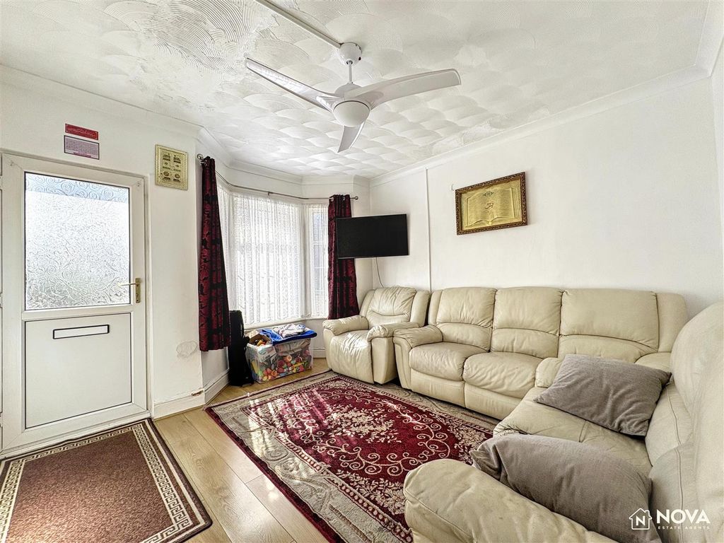 Property photo 3 of 17 Img_8889.Jpg