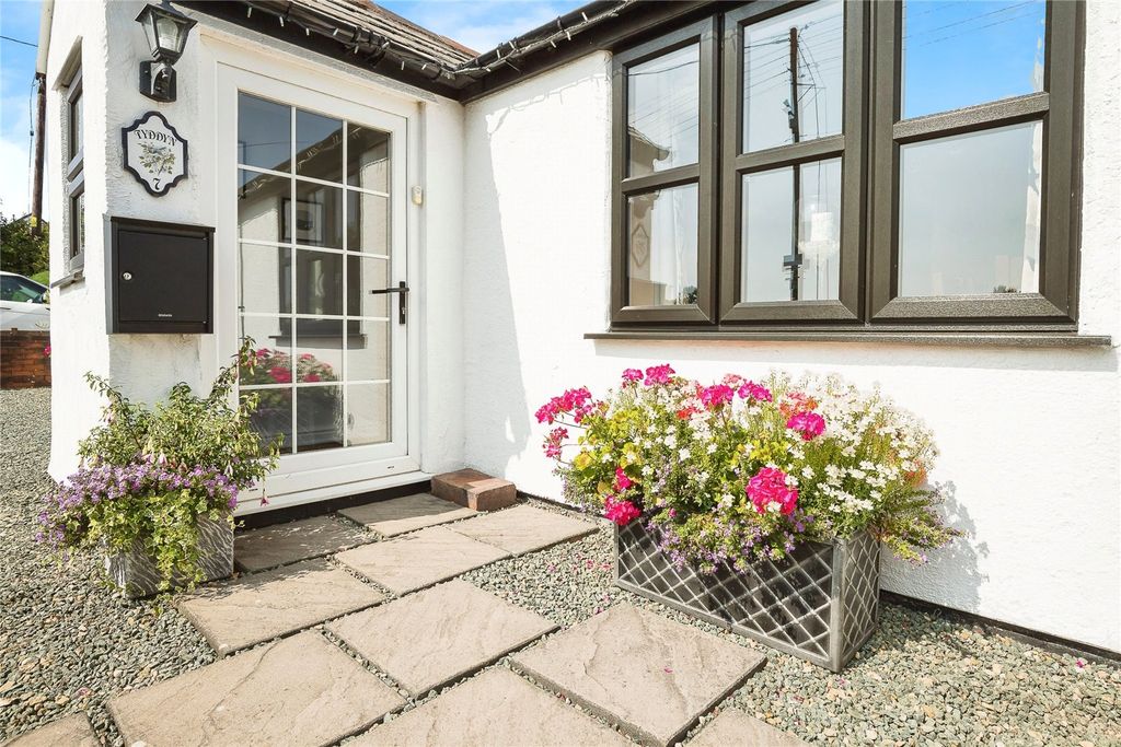Property photo 1 of 23 Picture No. 21