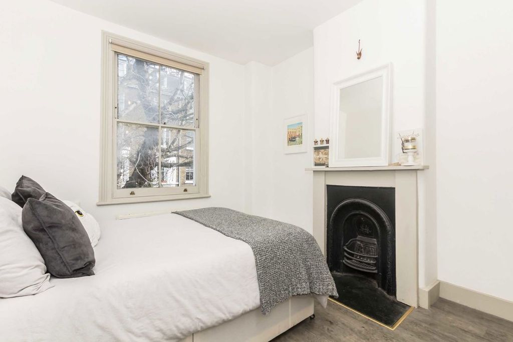 Property photo 3 of 5