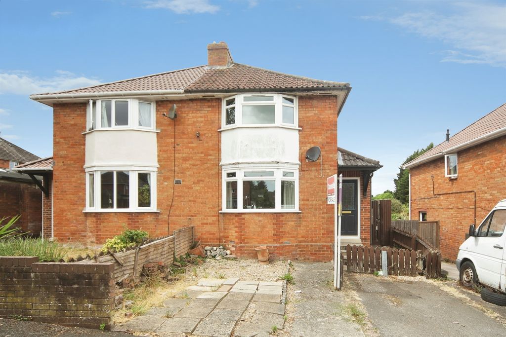 Property photo 1 of 16