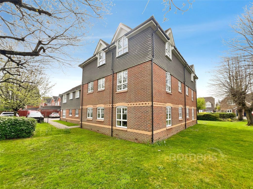 Property photo 1 of 21 Picture No. 17