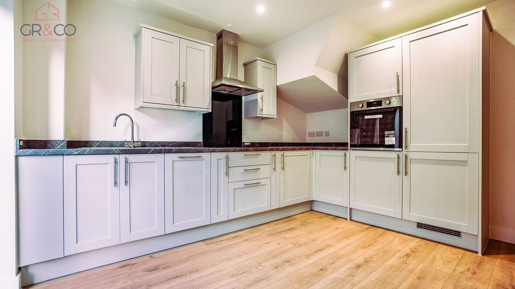 Property photo 3 of 16 Not Specified