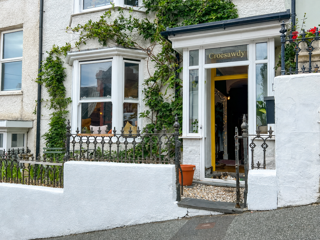 Property photo 1 of 31 81F5026E-B337-4165-86Fa-1202c3Cb3759