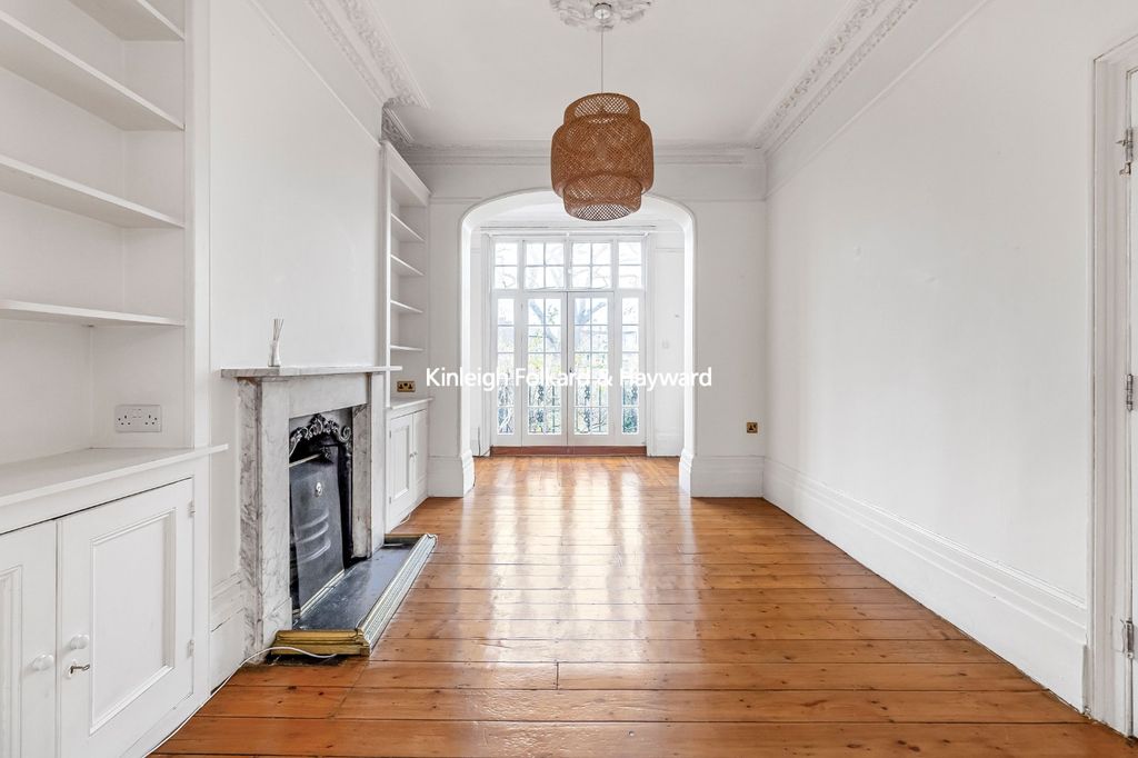 Property photo 3 of 22 Picture No. 35