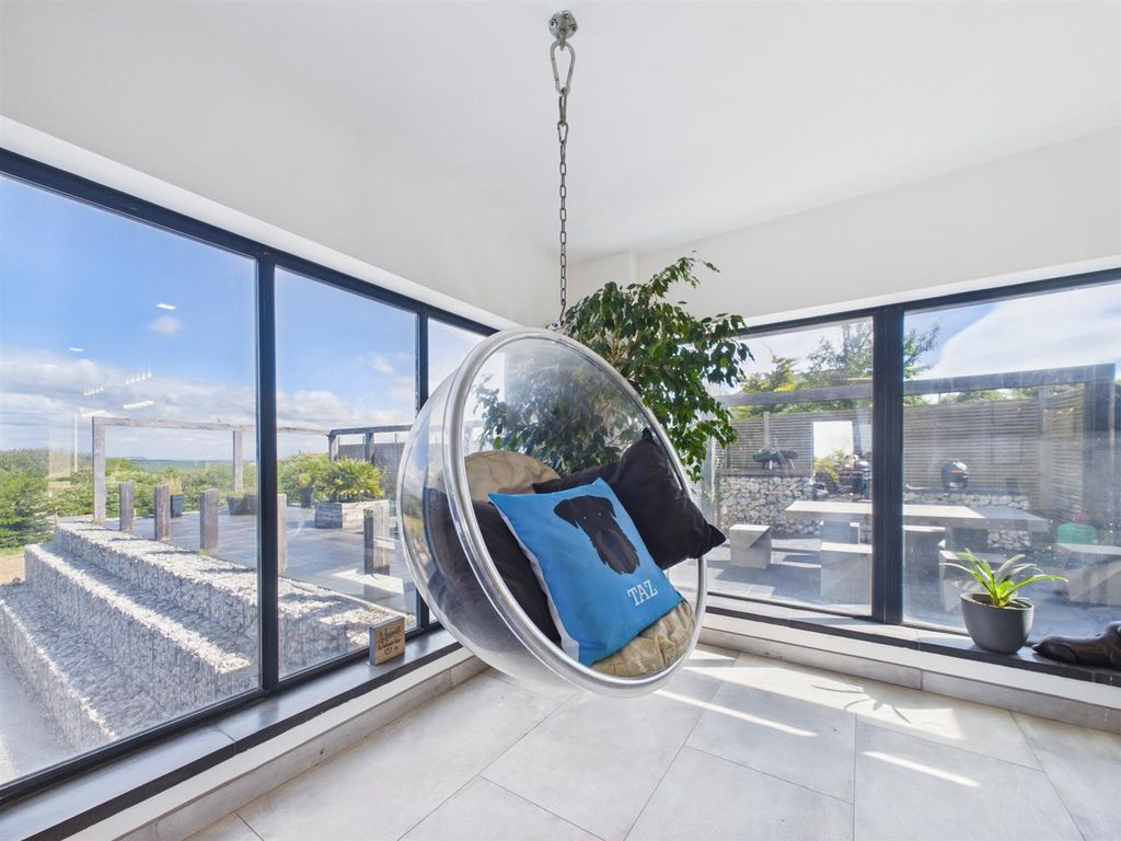 Additional image 8 of 5 bed property for saleChene Road, Peacehaven BN10
