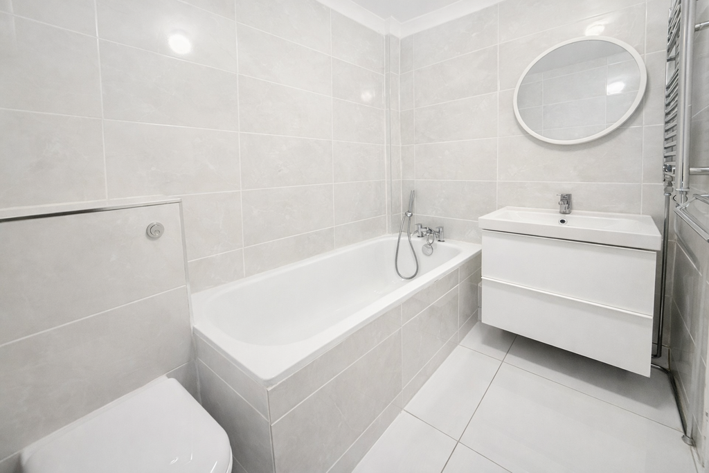 Property photo 3 of 5 Bathroom