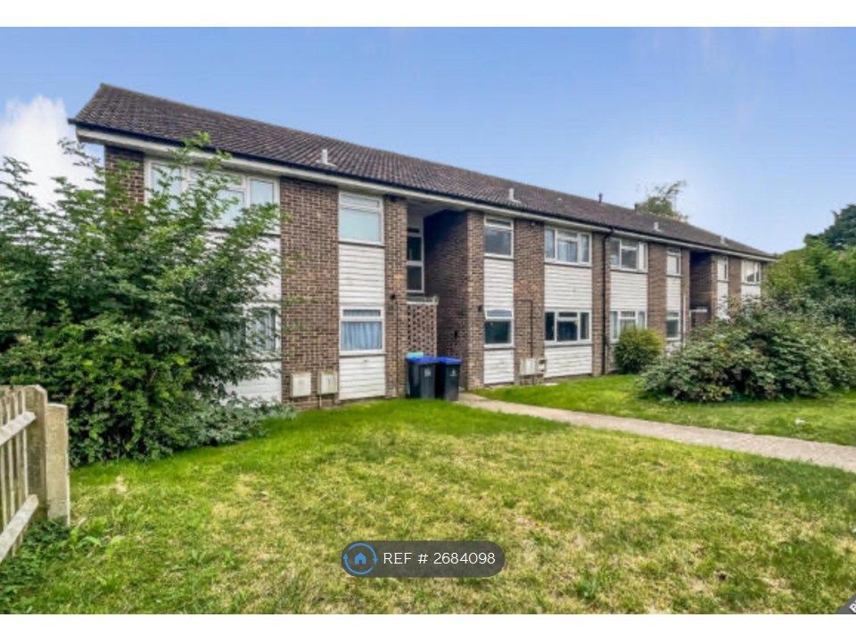 Property photo 2 of 6