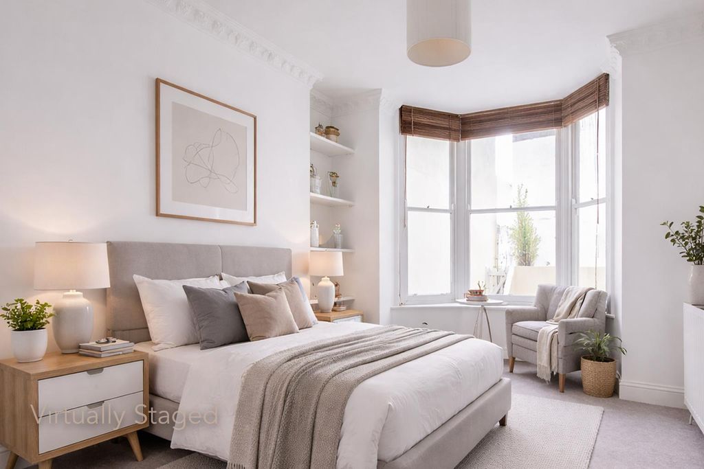 Property photo 3 of 10 Bedroom - Virtual Staged