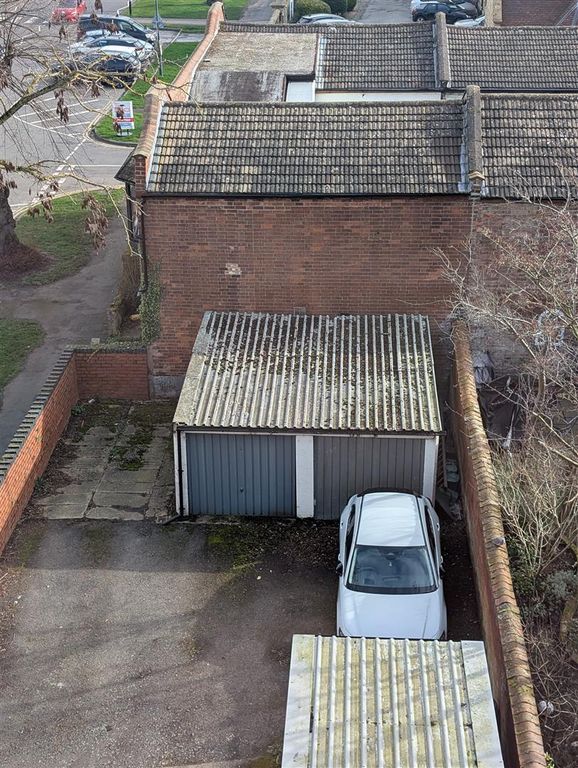 Additional image 11 of 2 bed flat to rent32 Clarendon Square, Leamington Spa CV32