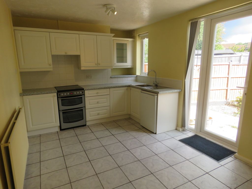 Property photo 2 of 13 Kitchen