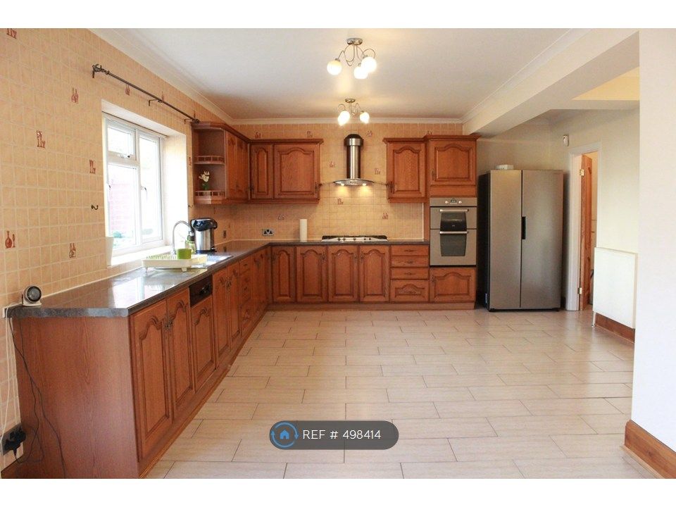 Property photo 1 of 27 Kitchen & Reception2