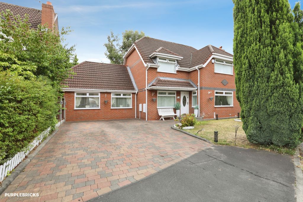 Property photo 3 of 37