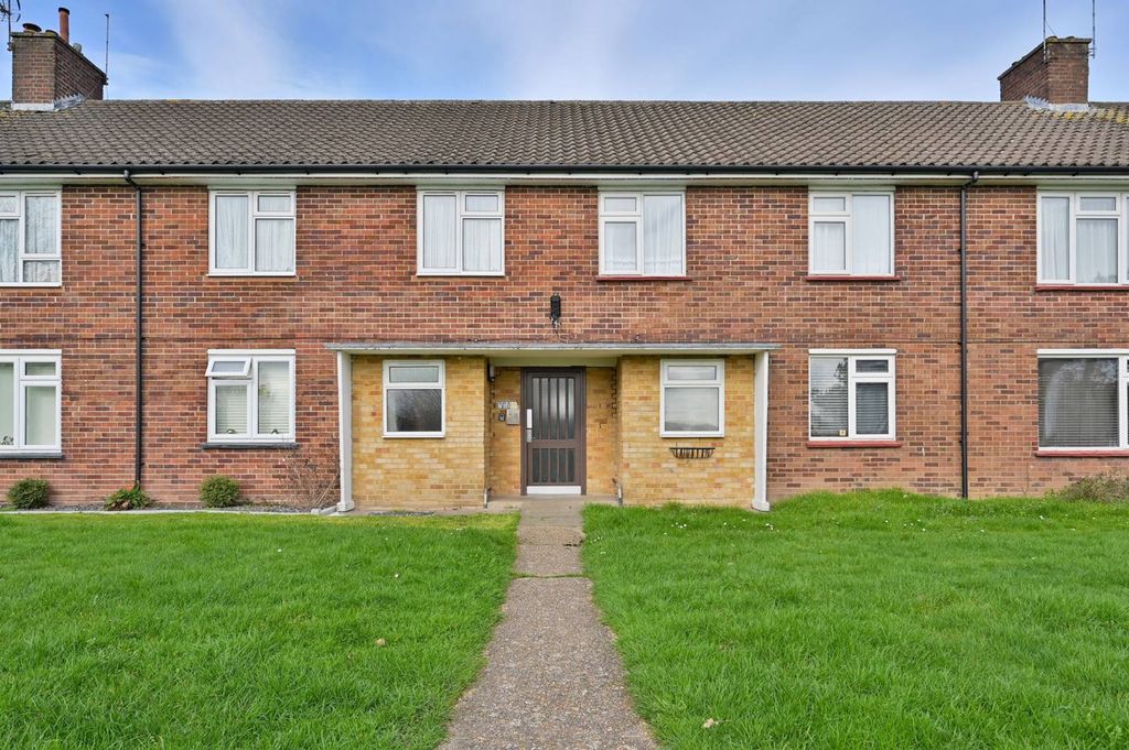 Property photo 2 of 9