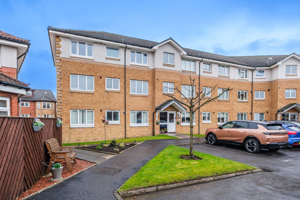 Property photo 1 of 23