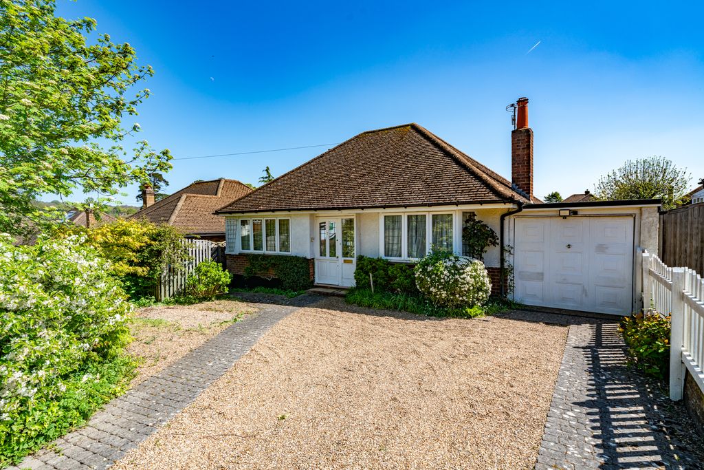 Property photo 1 of 24