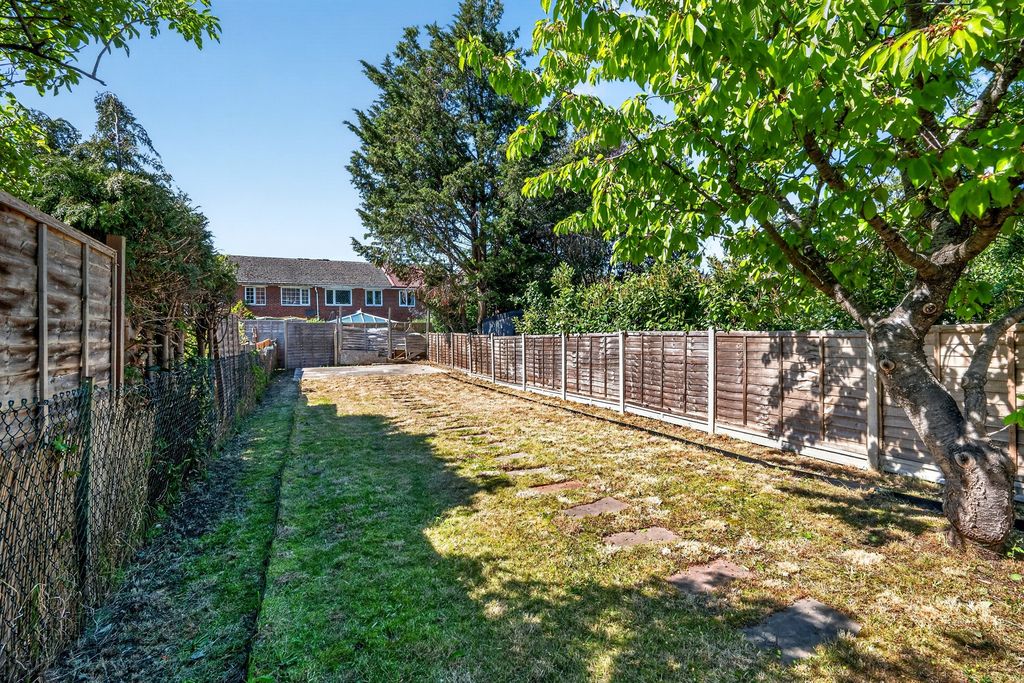 Property photo 3 of 18