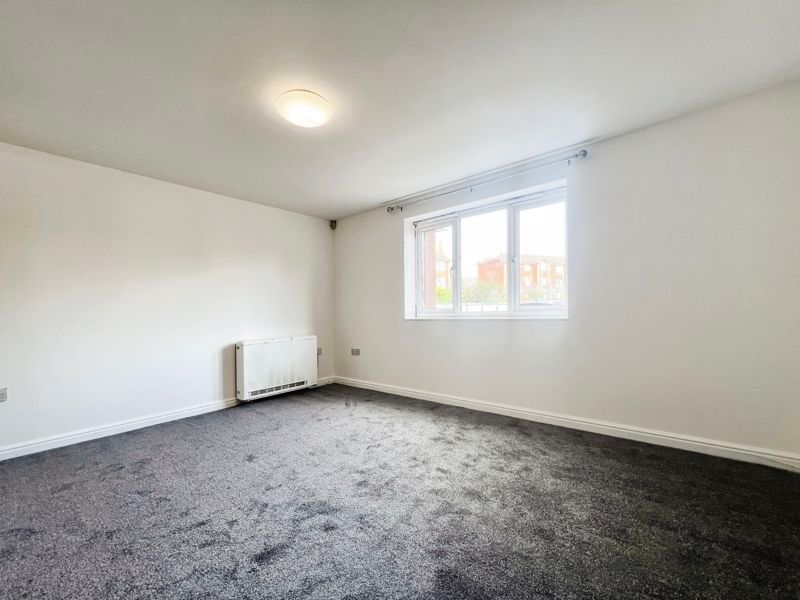 Property photo 2 of 9 Lounge